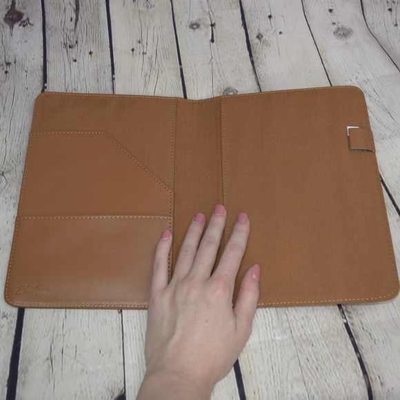 Portfolio Book - Picture 2 of 5